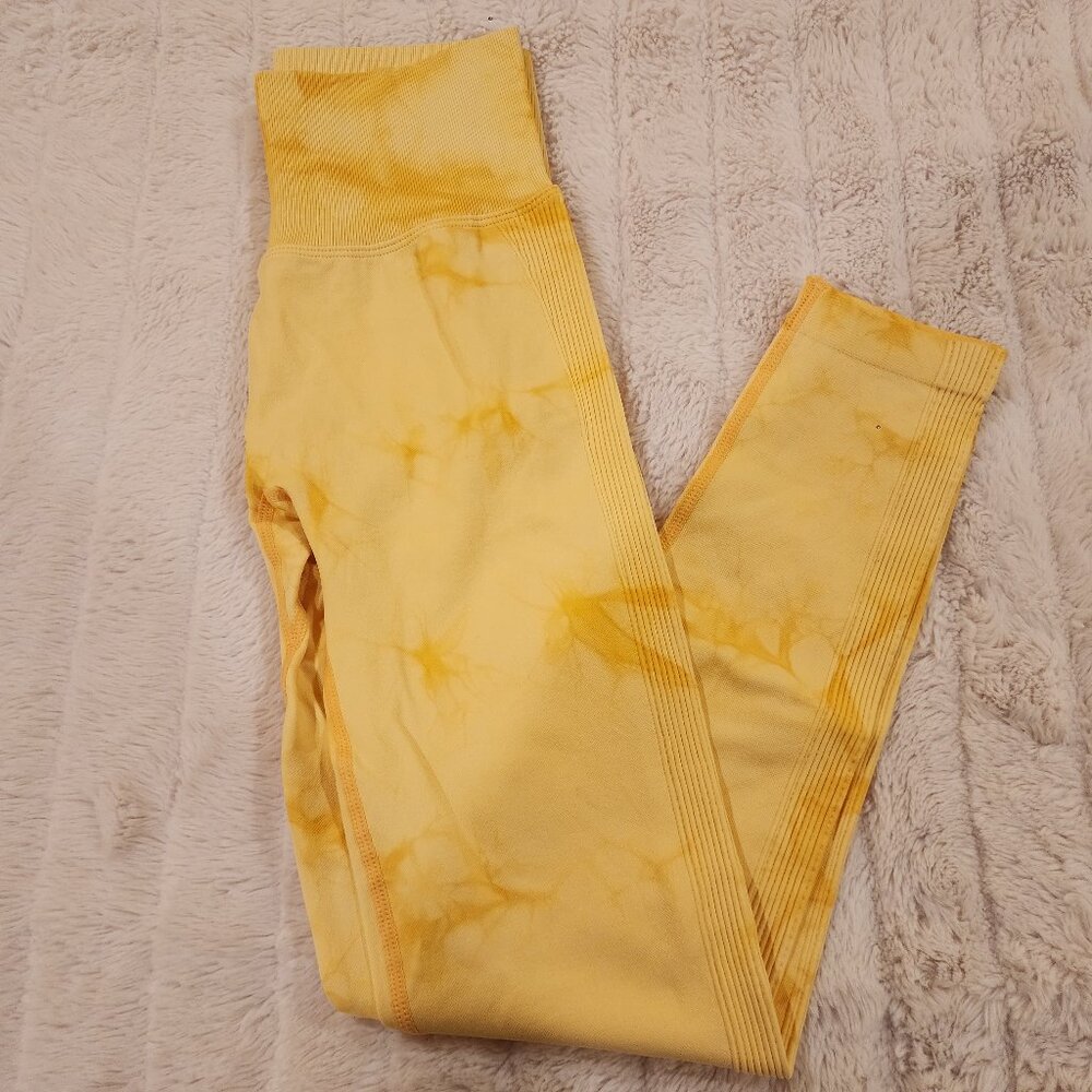 NWOT PCHEEBUM Butt Scrunch Leggings